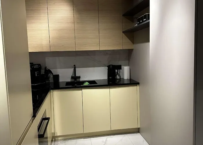 Apartament- Metro Trocka * Warszawa