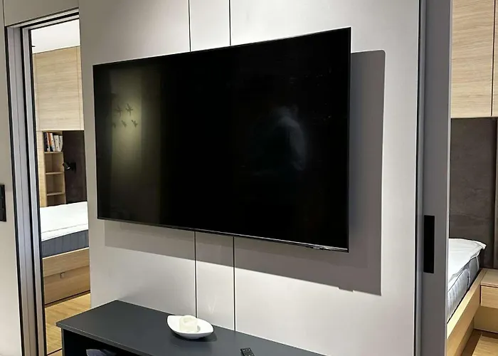 Apartament- Metro Trocka Apartament *