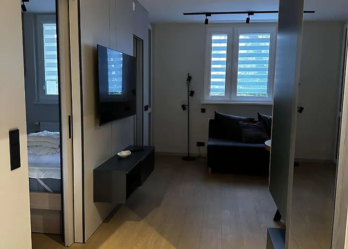 Apartament- Metro Trocka Apartament Warszawa